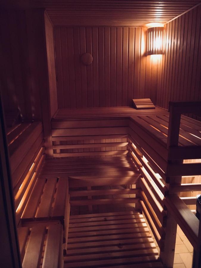 Jozka Chata Max 15 Os Sauna Jacuzzi Porabka Luaran gambar