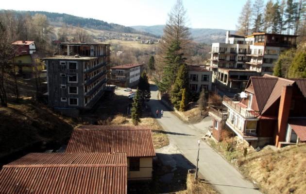 Jozka Chata Max 15 Os Sauna Jacuzzi Porabka Luaran gambar