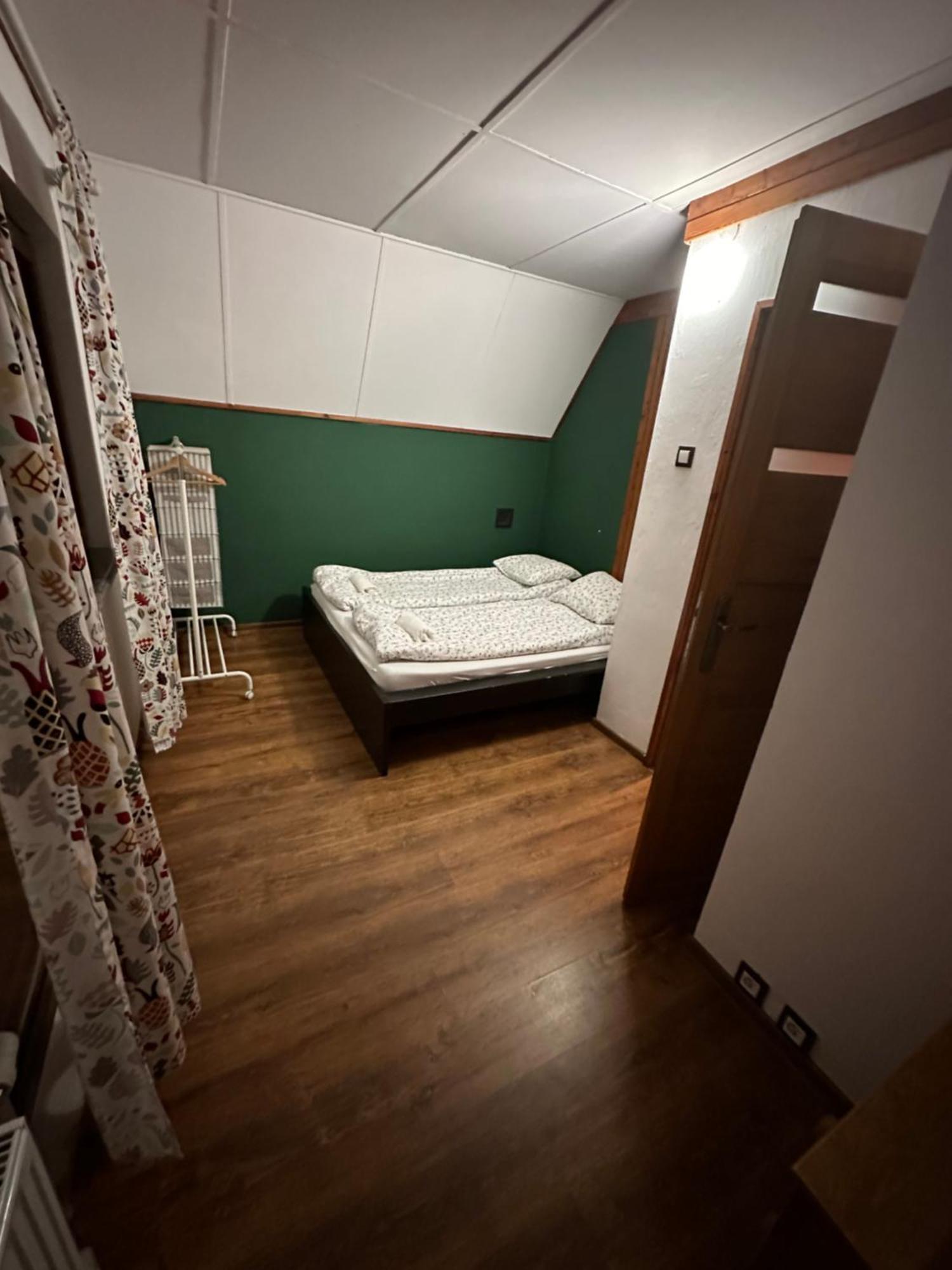 Jozka Chata Max 15 Os Sauna Jacuzzi Porabka Luaran gambar
