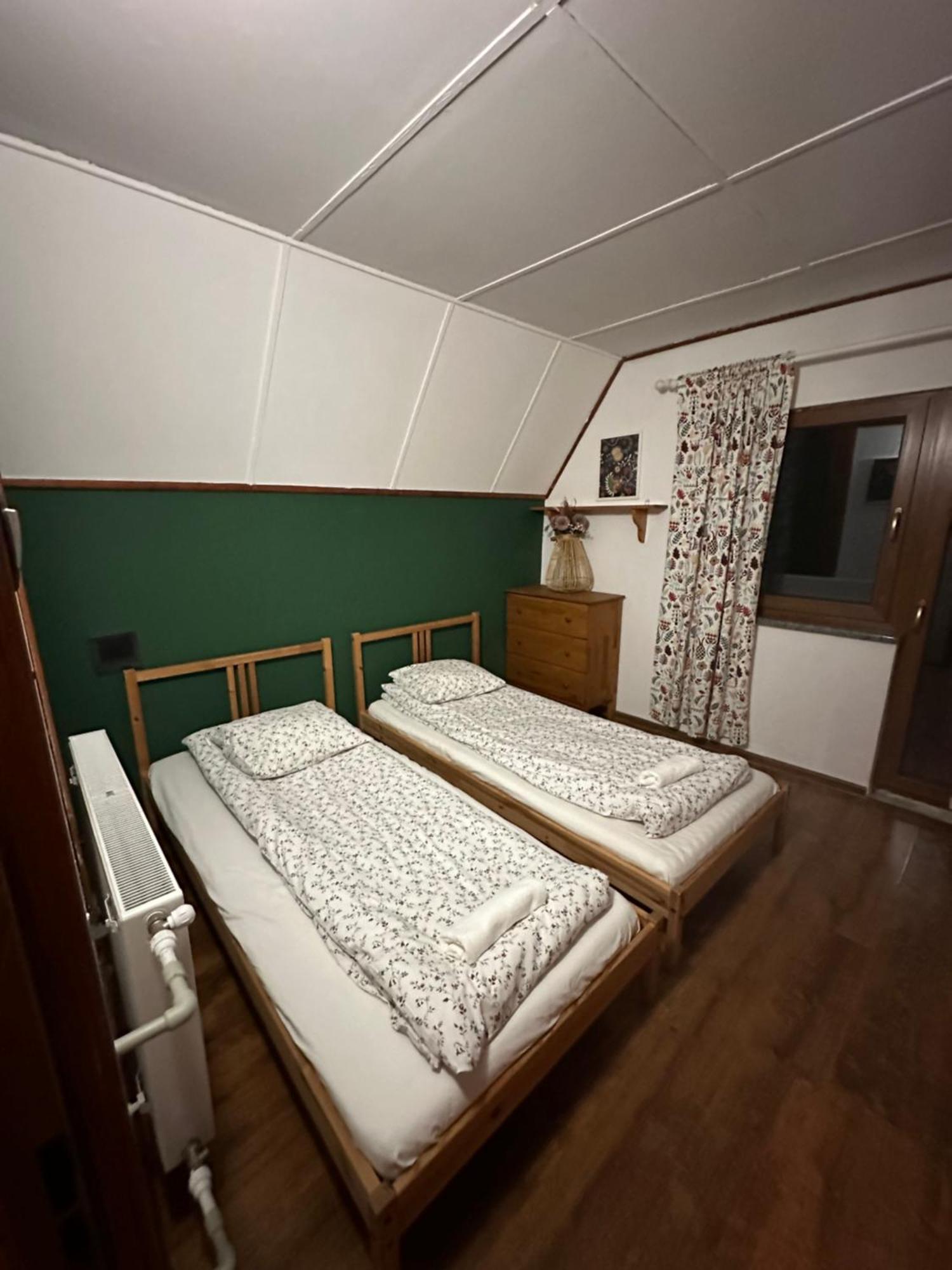 Jozka Chata Max 15 Os Sauna Jacuzzi Porabka Luaran gambar